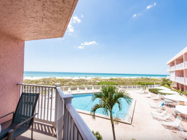 Stunning Bradenton Beach Condo Luxury